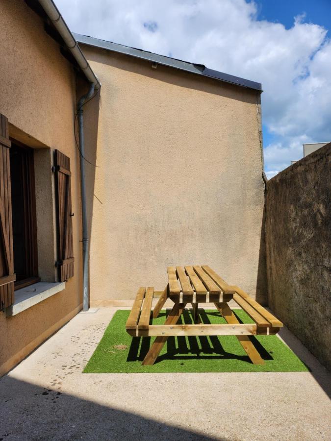 Villa La Petite Chaume Châteauroux Esterno foto